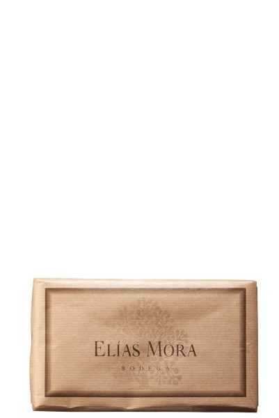 Elías Mora, Chocolate con almendras
